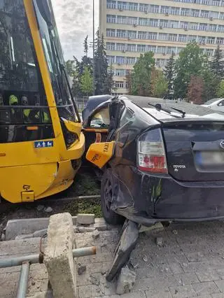 Kolizja z udziałem tramwaju