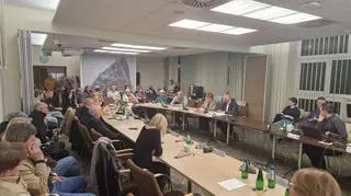 Protestujący mieszkańcu pojawili się w urzędzie