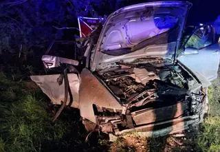 "Z auta wypadli dwaj mężczyźni". Jeden nie żyje, drugi trafił do szpitala 