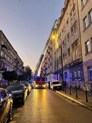 Pożar w kamienicy przy ulicy Tarchomińskiej