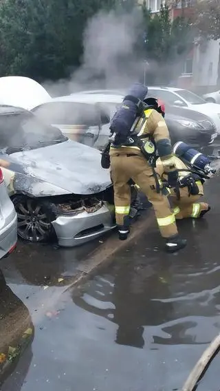 Pożar samochodów na ulicy Londyńskiej