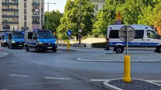 Policja zamyka dojazdy od strony Powiśla 