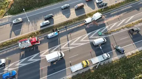 Zderzyły się trzy samochody, jedna osoba w szpitalu  