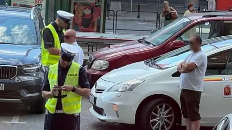 Policja kontrolowała taksówki na aplikację, posypały się mandaty