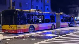 Pożar autobusu na Globusowej