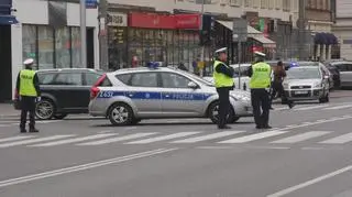 Policja kieruje na objazdy