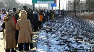 Kolejki na otwarcie - fot. Maciej Wężyk/tvnwarszawa.pl