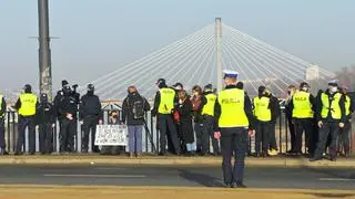 Protest na moście Poniatowskiego