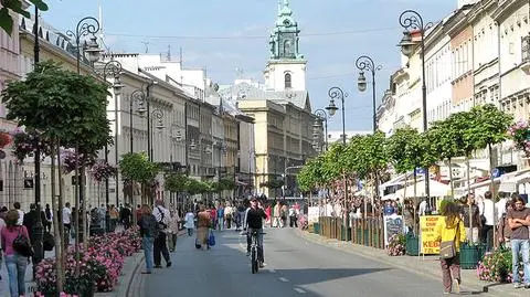 Od soboty Nowy Świat i Krakowskie Przedmieście deptakiem