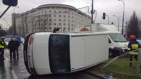 Kolizja z wywrotką na Żoliborzu