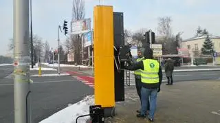 Sprawdzają fotoradar na ul. Ostrobramskiej