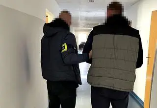 "Zapomniał" o karze, przypomnieli "poszukiwacze"