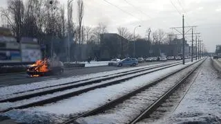 Pożar samochodu na Grójeckiej