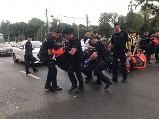 Aktywiści zablokowali aleję "Solidarności"