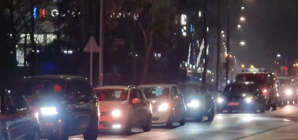 Doraźne zmiany, by nie powtórzył się paraliż. Mieszkańcy: nie naszym kosztem