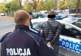 Zatrzymali go z narkotykami, będzie musiał opuścić Polskę