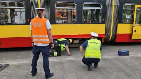 Na Woli wykoleił się tramwaj