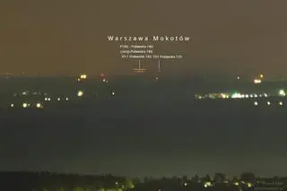 Warszawska dzielnica Mokotów widziana z gołoborza na Łysej Górze w Górach Świętokrzyskich