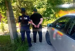 Oferowali "przewóz osób", nie mieli prawa jazdy