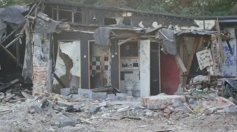 Kluby przy Dobrej wyburzone. Teren zwrócą czy sprzedadzą?