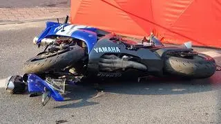 Tragiczny wypadek w Pruszkowie. Motocyklista nie żyje