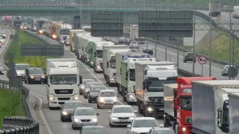 Radny: zamontujmy odcinkowy pomiar prędkości na trasie S8