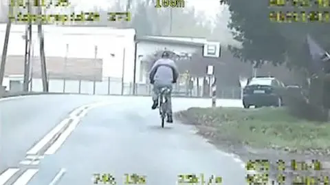 Policja zatrzymała do kontroli nietrzeźwego rowerzystę