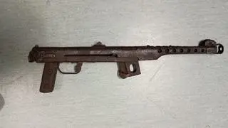 Nielegalna broń i narkotyki na posesji w powiecie grójeckim