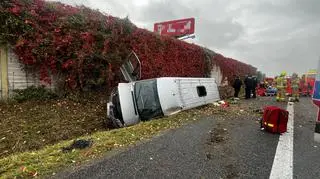 Dachowanie busa pod Grójcem