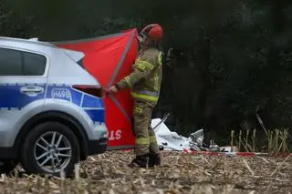 Służby prowadzą czynności po znalezieniu obiektu przypominającego drona
