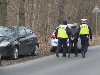 Policja zatrzymała kierowcę toyoty