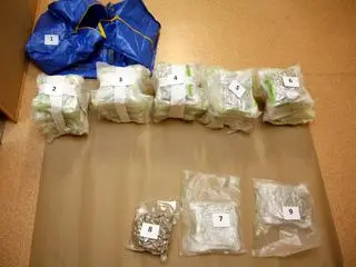 Policjanci przerwali narkotykową transakcją