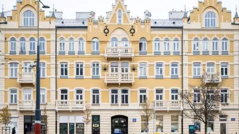 Odnowiona kamienica przy Targowej 62