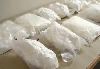 Produkowali narkotyki, rozprowadzali je w całym kraju. Wpadli na gorącym uczynku
