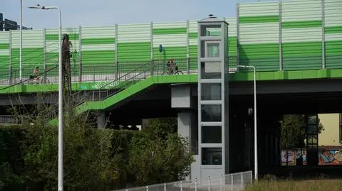 Przebudowa wind przy PKP Gocławek