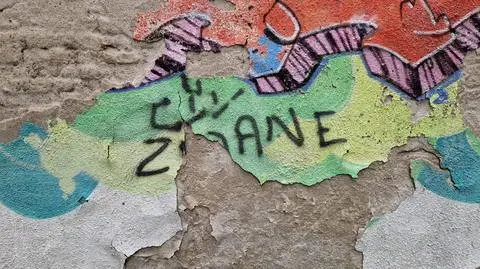 Zinedine Zidane zostawił autograf na praskim murze