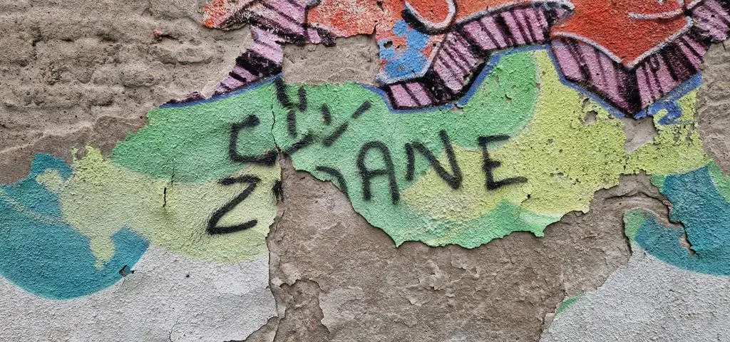 Zidane zostawił autograf na praskim murze. Wkrótce może zniknąć