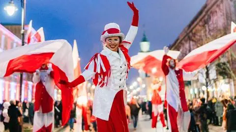 Radosne świętowanie niepodległości. 11 listopada w Warszawie