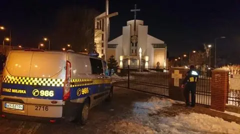 Utknął w kościelnej toalecie. "Takiej interwencji nie pamiętają najstarsi stażem strażnicy"