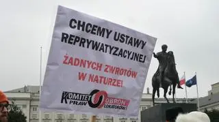 Protest przed Pałacem Prezydenckim