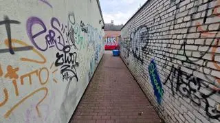 Nielegalne graffiti na Ochocie