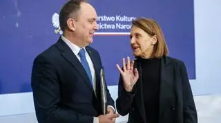 Minister kultury i dziedzictwa narodowego Hanna Wróblewska i dyrektor Narodowego Instytutu Fryderyka Chopina Artur Szklener podczas konferencji zapowiadającej XIX Międzynarodowy Konkurs Pianistyczny im. Fryderyka Chopina