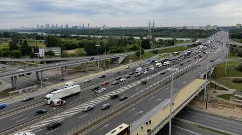 Wypadek na S8. Jedna osoba w szpitalu, korek po horyzont