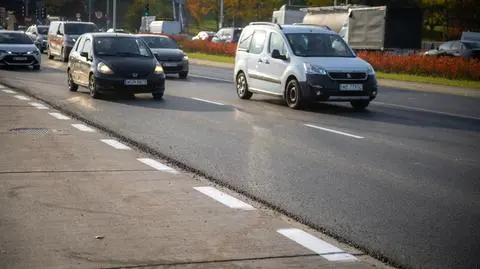 Fragment jezdni Wisłostrady naprawiony, ale to nie koniec prac