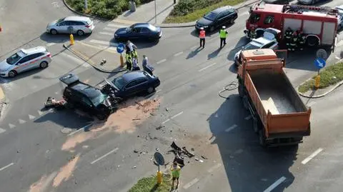 Wypadek na Jagiellońskiej. "Jedna osoba trafiła do szpitala"