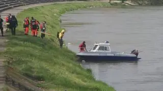 Wyłowili ciało z Wisły