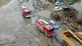 Pożar barki na Mokotowie