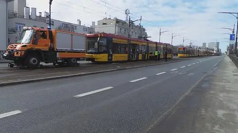 Awaria na moście Poniatowskiego. Tramwaje na objazdach 