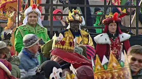 Trzej królowie przemaszerowali przez miasto