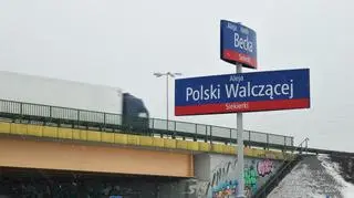 Przygotowania do otwarcia alei Polski Walczącej